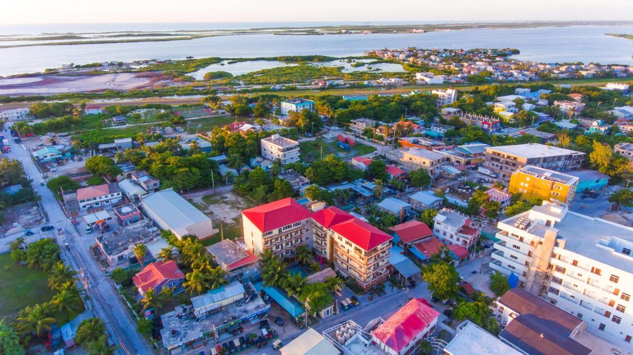Tropical Palace Hotel San Pedro  Kültér fotó