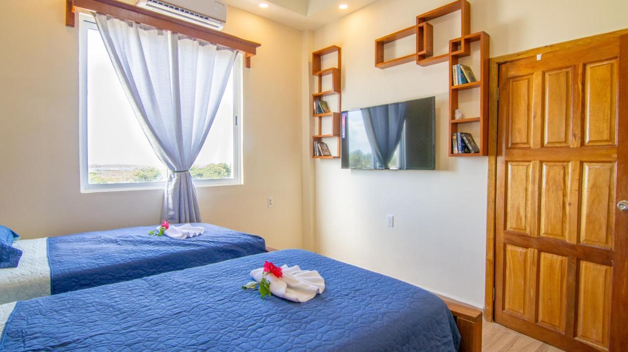 Tropical Palace Hotel San Pedro  Kültér fotó