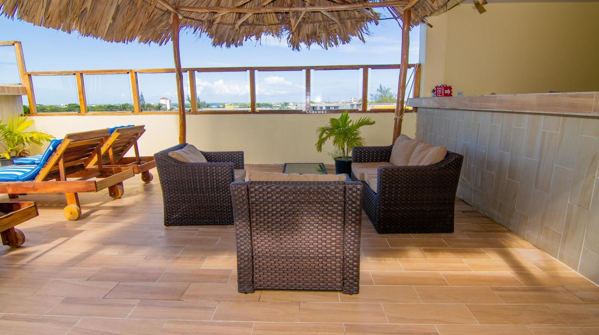 Tropical Palace Hotel San Pedro  Kültér fotó